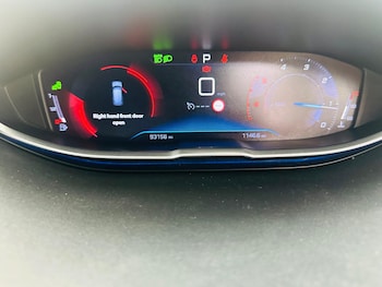 Used Peugeot 5008 2018 for sale - 78934918: Photo