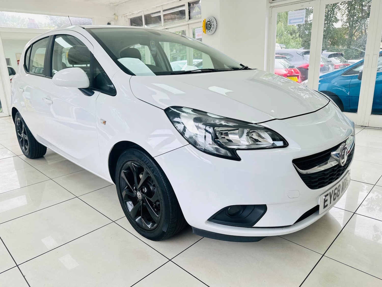 Used Vauxhall Corsa 2018 for sale - 76094290: Photo 1