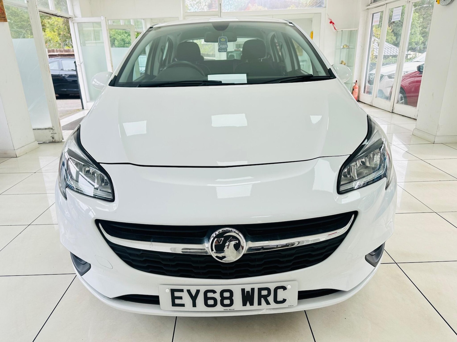 Used Vauxhall Corsa 2018 for sale - 76094290: Photo 2