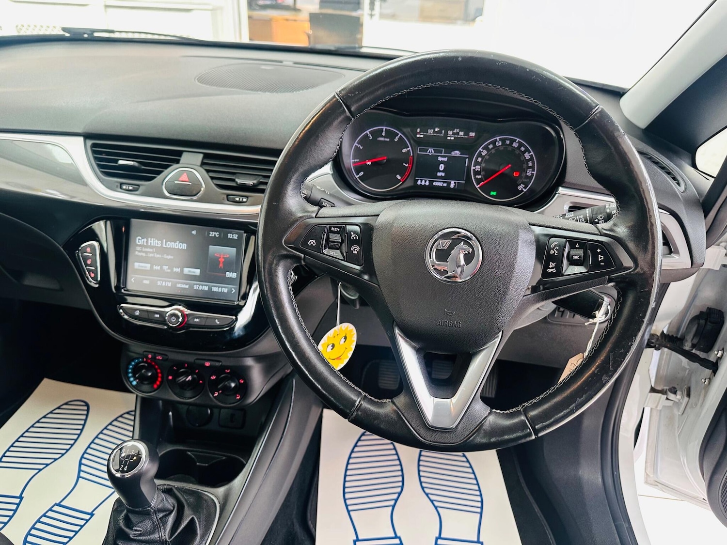 Used Vauxhall Corsa 2018 for sale - 76094290: Photo 24
