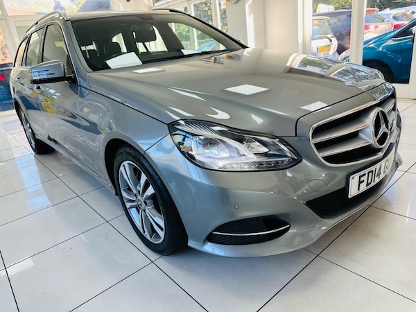 Used Mercedes-Benz E-Class 2014 for sale - 76189526: Photo 35