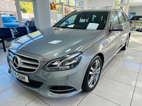 Used Mercedes-Benz E-Class 2014 for sale - 76189526: Photo 3