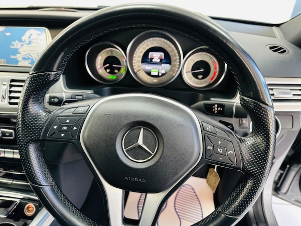 Used Mercedes-Benz E-Class 2014 for sale - 76189526: Photo 45