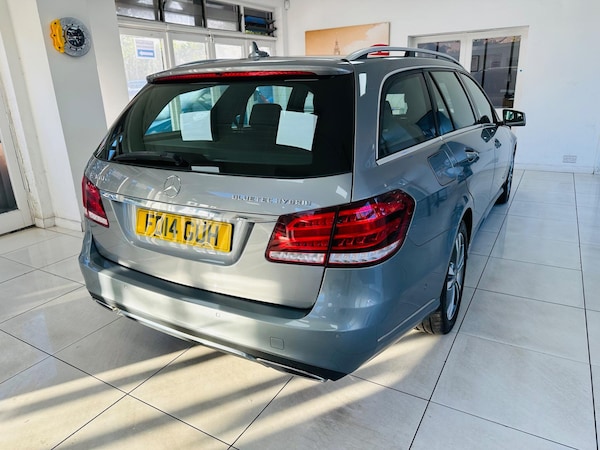 Used Mercedes-Benz E-Class 2014 for sale - 76189526: Photo 8