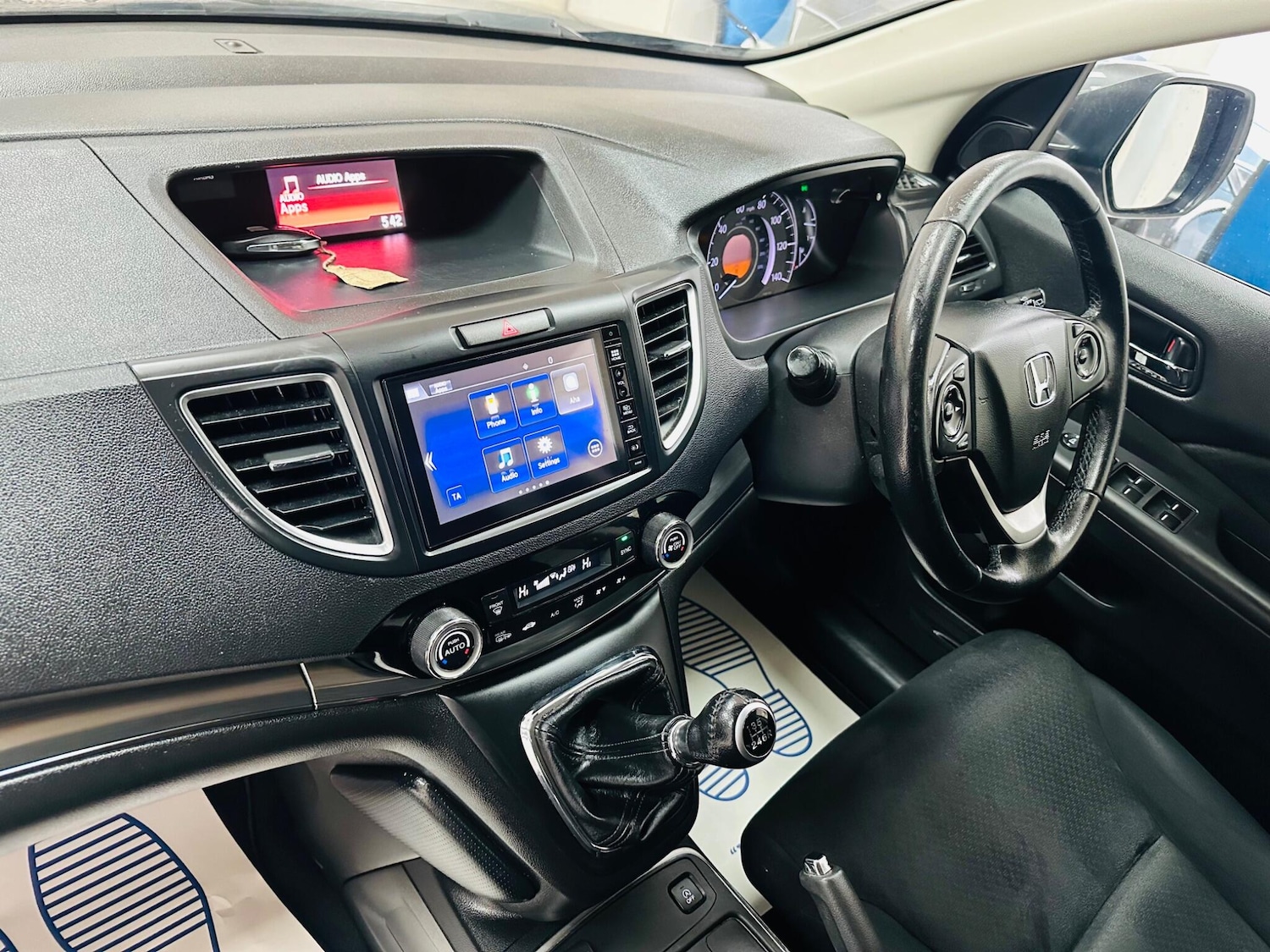 Used Honda CR-V 2017 for sale - 76151793: Photo 14