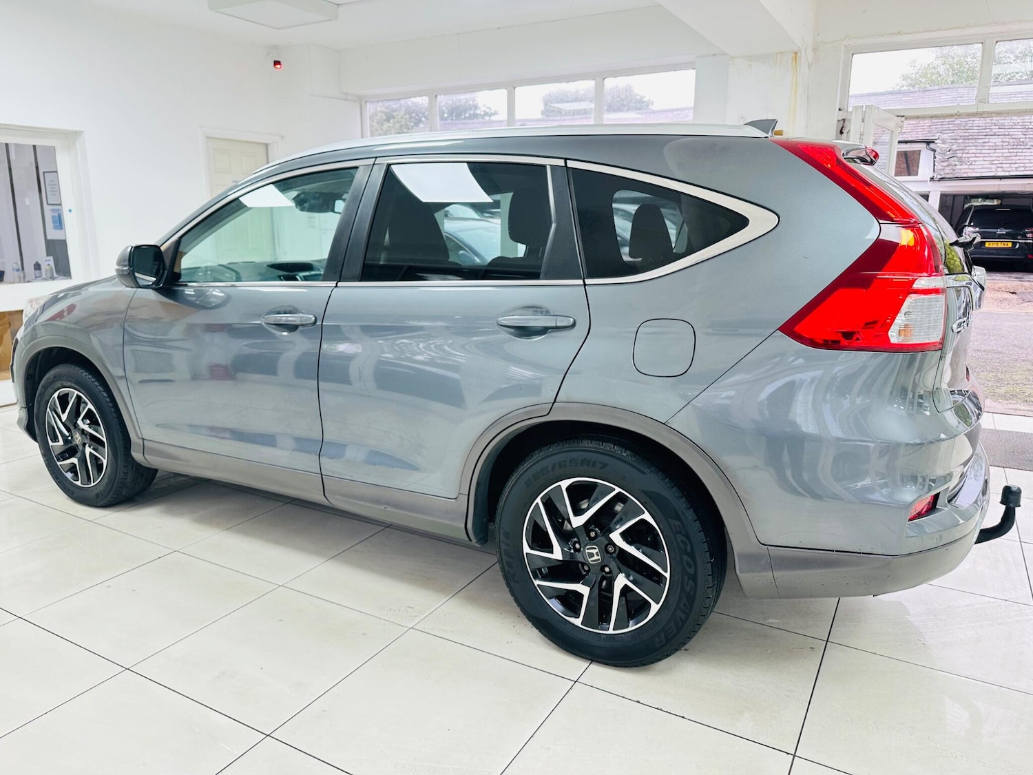 Used Honda CR-V 2017 for sale - 76151793: Photo 17