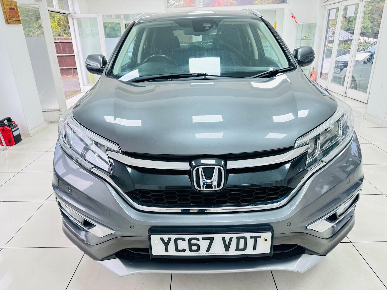 Used Honda CR-V 2017 for sale - 76151793: Photo 2