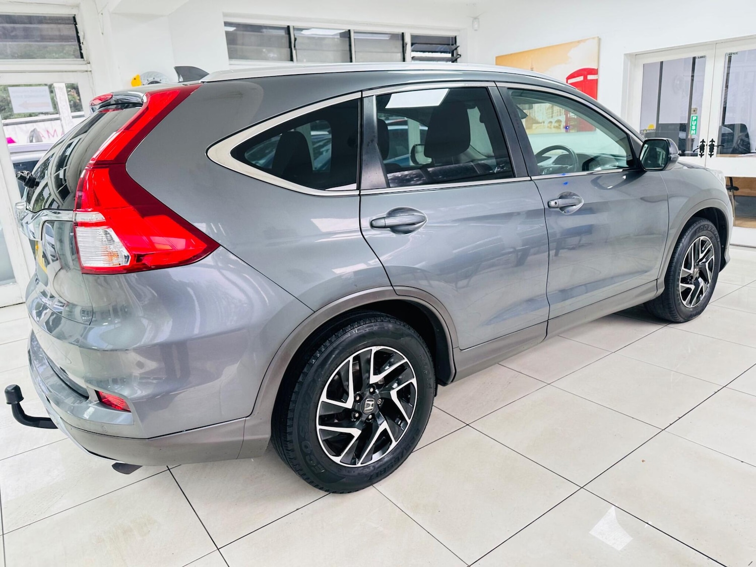 Used Honda CR-V 2017 for sale - 76151793: Photo 27