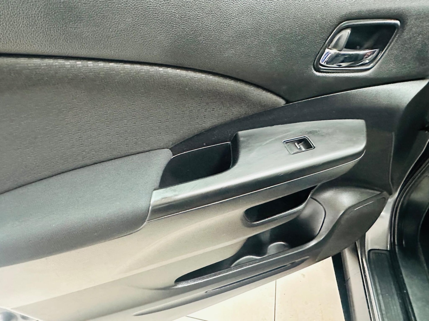 Used Honda CR-V 2017 for sale - 76151793: Photo 39