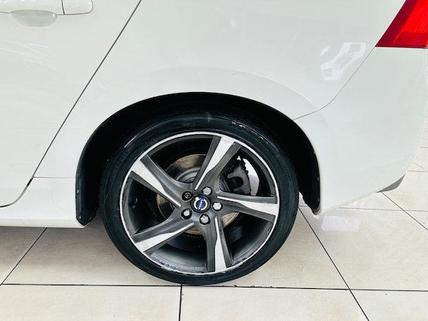 Used Volvo V60 2016 for sale - 76270971: Photo 12