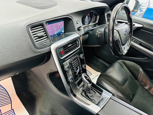 Used Volvo V60 2016 for sale - 76270971: Photo 25