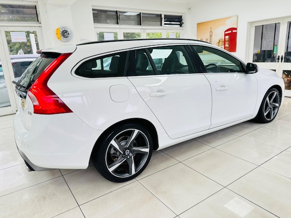 Used Volvo V60 2016 for sale - 76270971: Photo 28