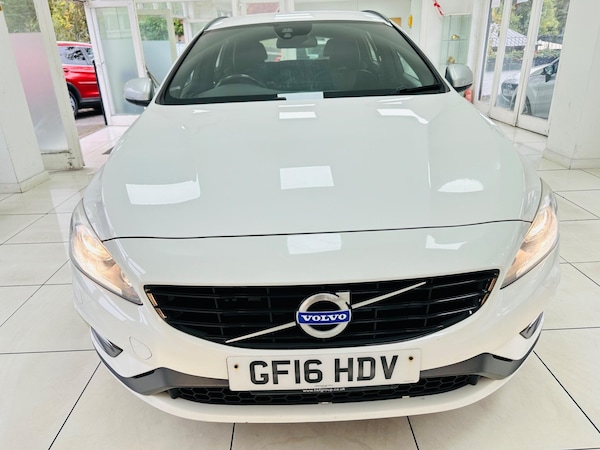 Used Volvo V60 2016 for sale - 76270971: Photo 2