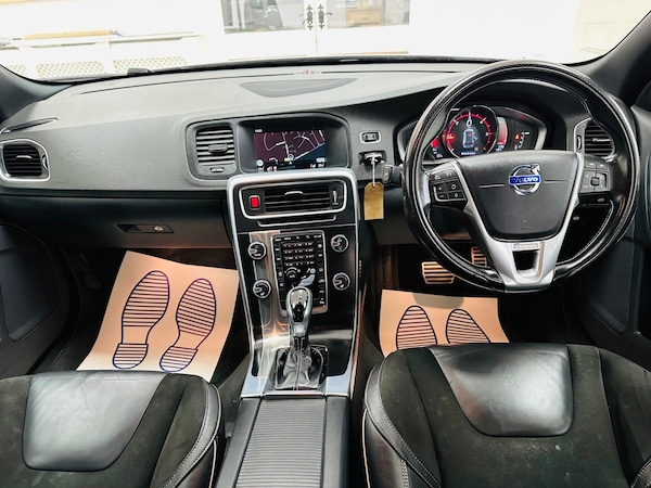 Used Volvo V60 2016 for sale - 76270971: Photo 3
