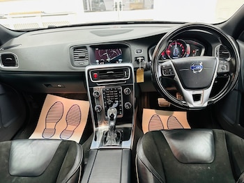 Used Volvo V60 2016 for sale - 76270971: Photo 3