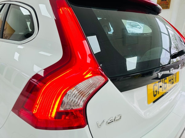 Used Volvo V60 2016 for sale - 76270971: Photo 40