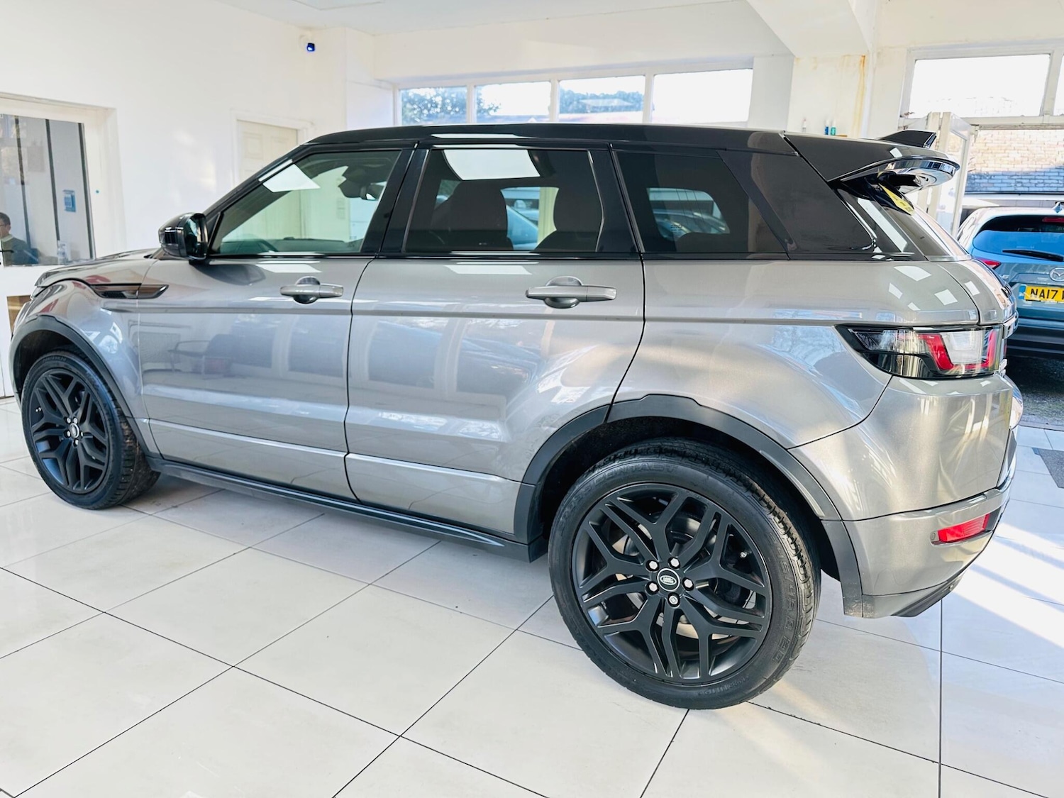 Used Land Rover Range Rover Evoque 2017 for sale - 77657823: Photo 21