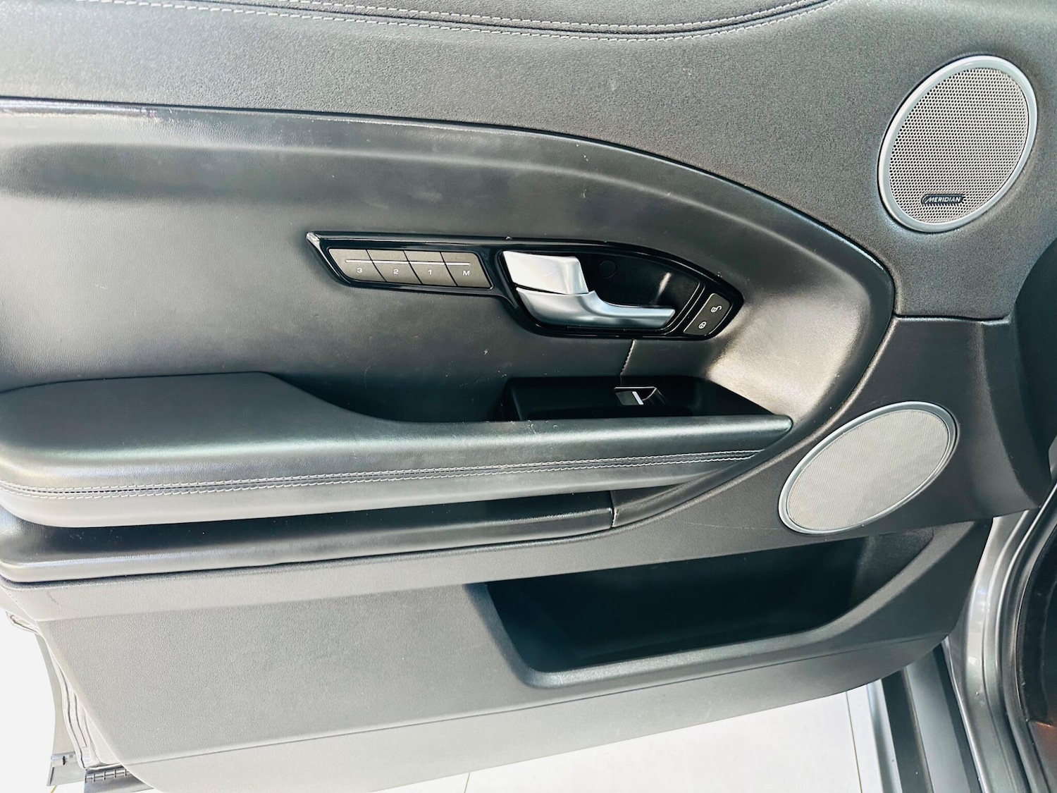 Used Land Rover Range Rover Evoque 2017 for sale - 77657823: Photo 43