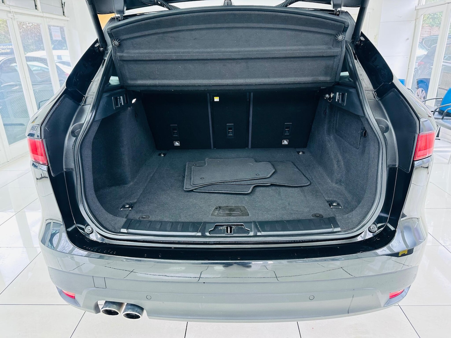 Used Jaguar F-Pace for sale - 77853747: Photo 44