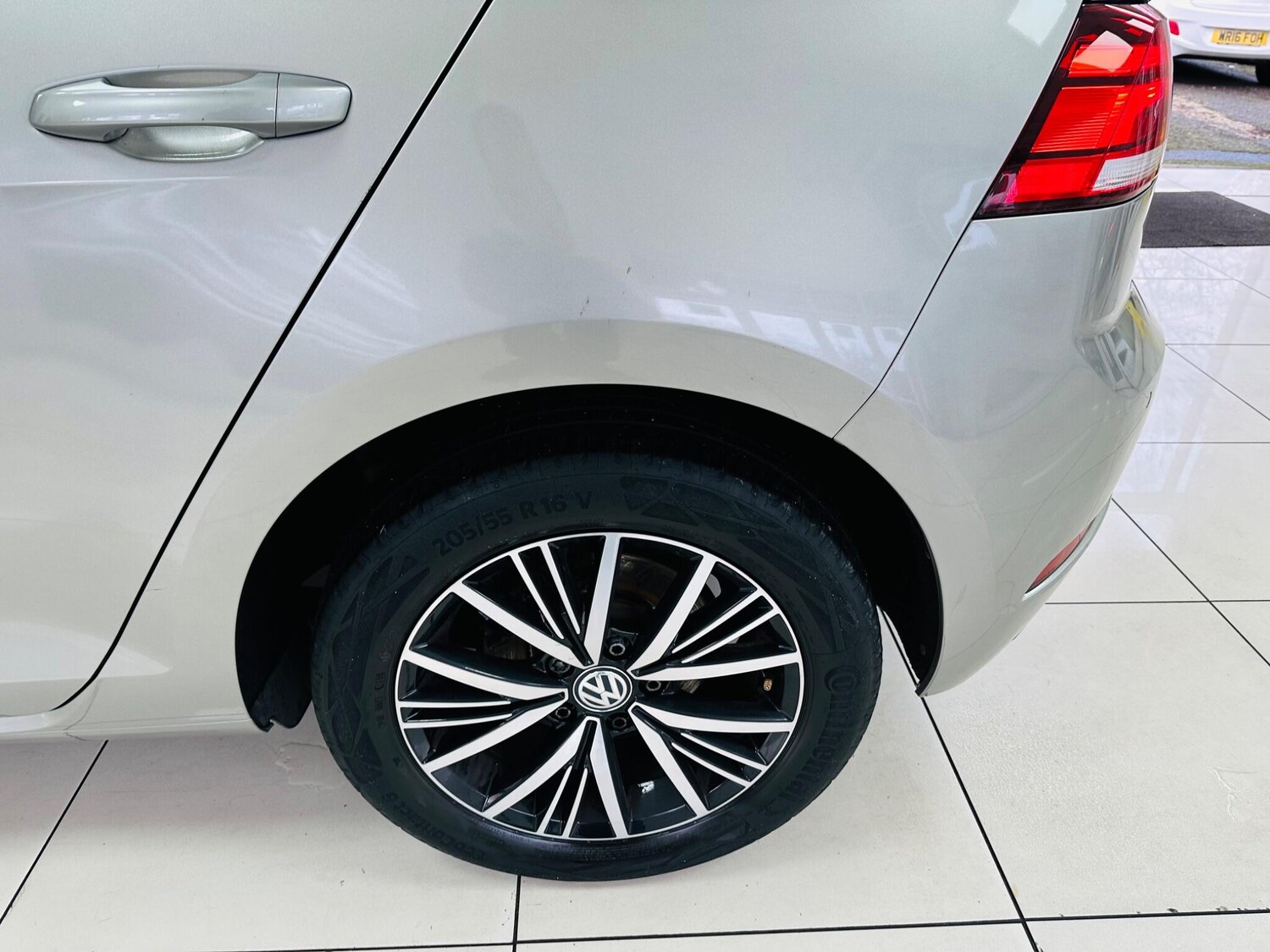 Used Volkswagen Golf for sale - 77549680: Photo 33