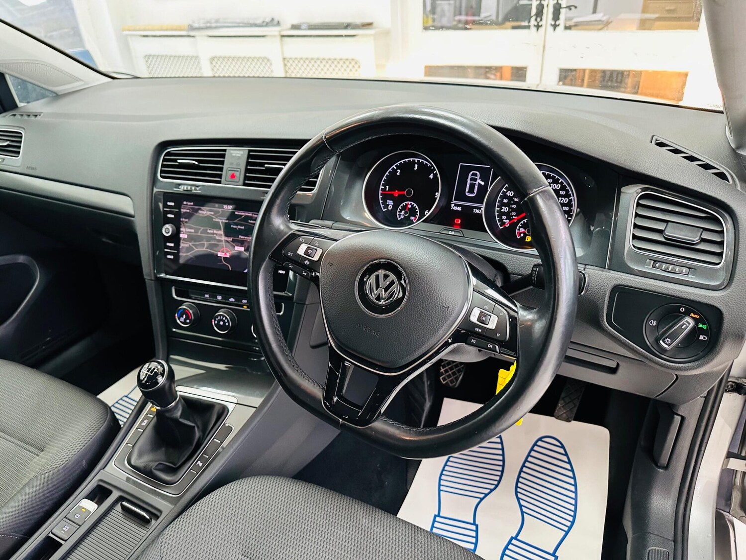 Used Volkswagen Golf for sale - 77549680: Photo 9