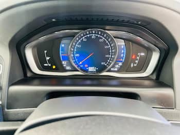 Used Volvo XC60 2016 for sale - 79751281: Photo