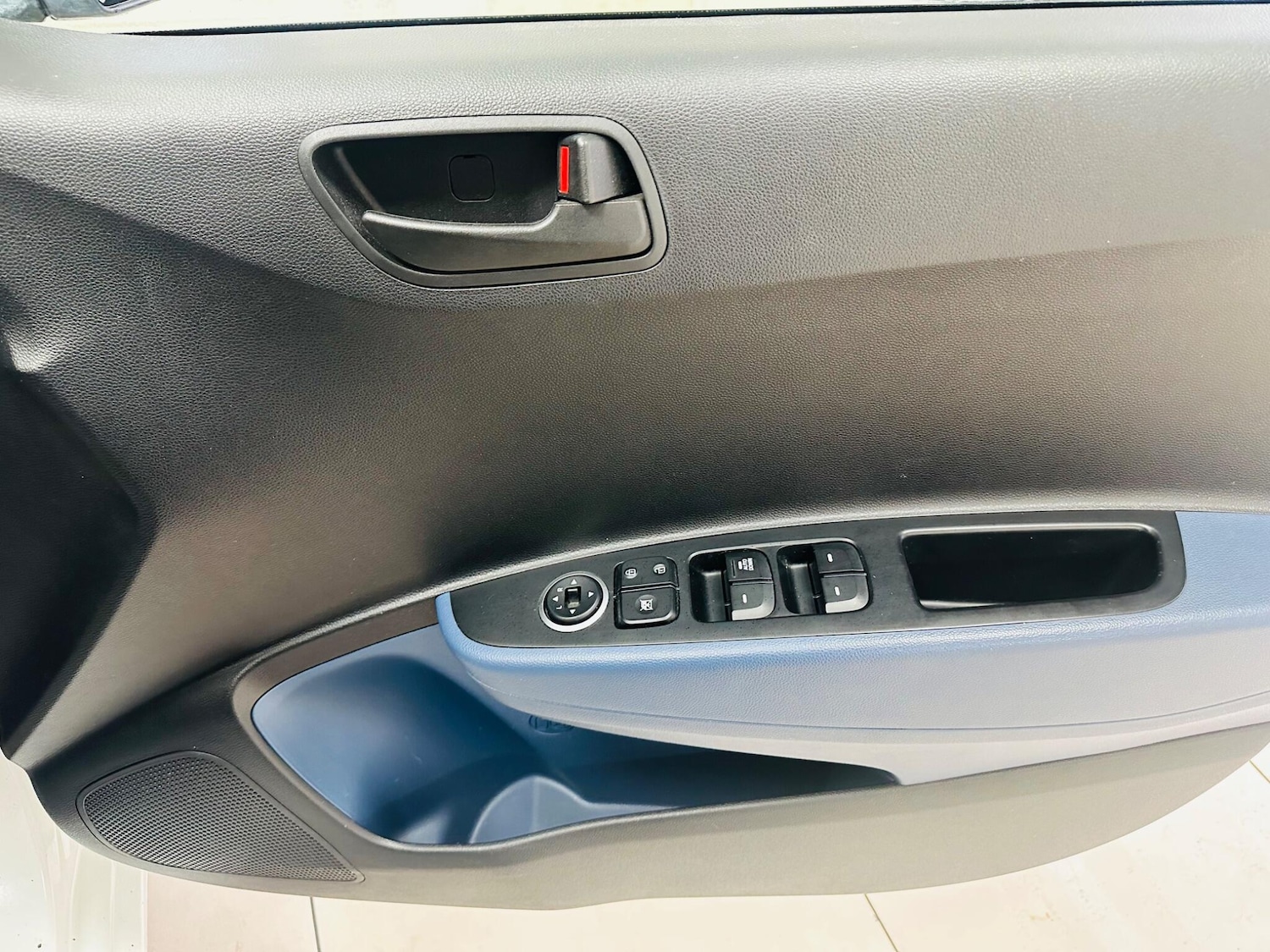 Used Hyundai i10 2015 for sale - 77611819: Photo 43