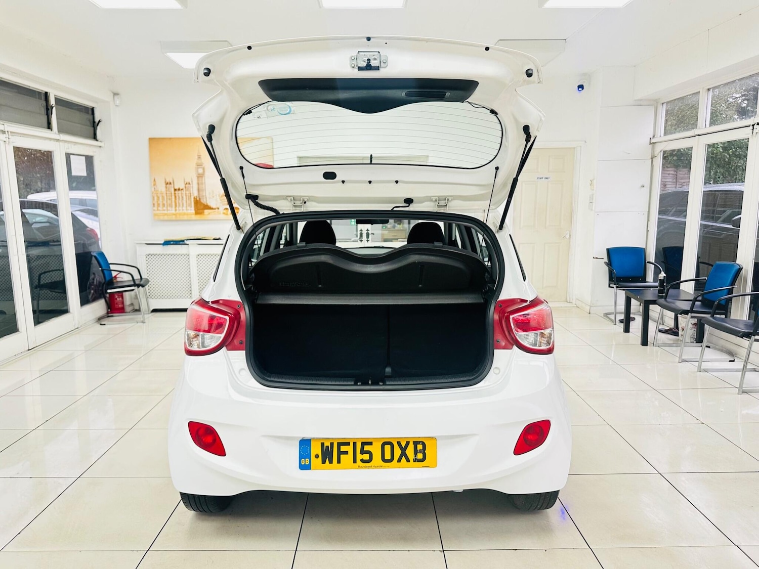 Used Hyundai i10 2015 for sale - 77611819: Photo 7