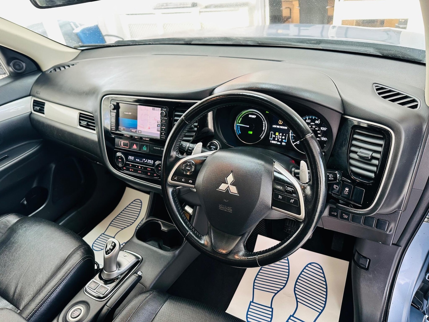 Used Mitsubishi Outlander 2015 for sale - 77824732: Photo 12