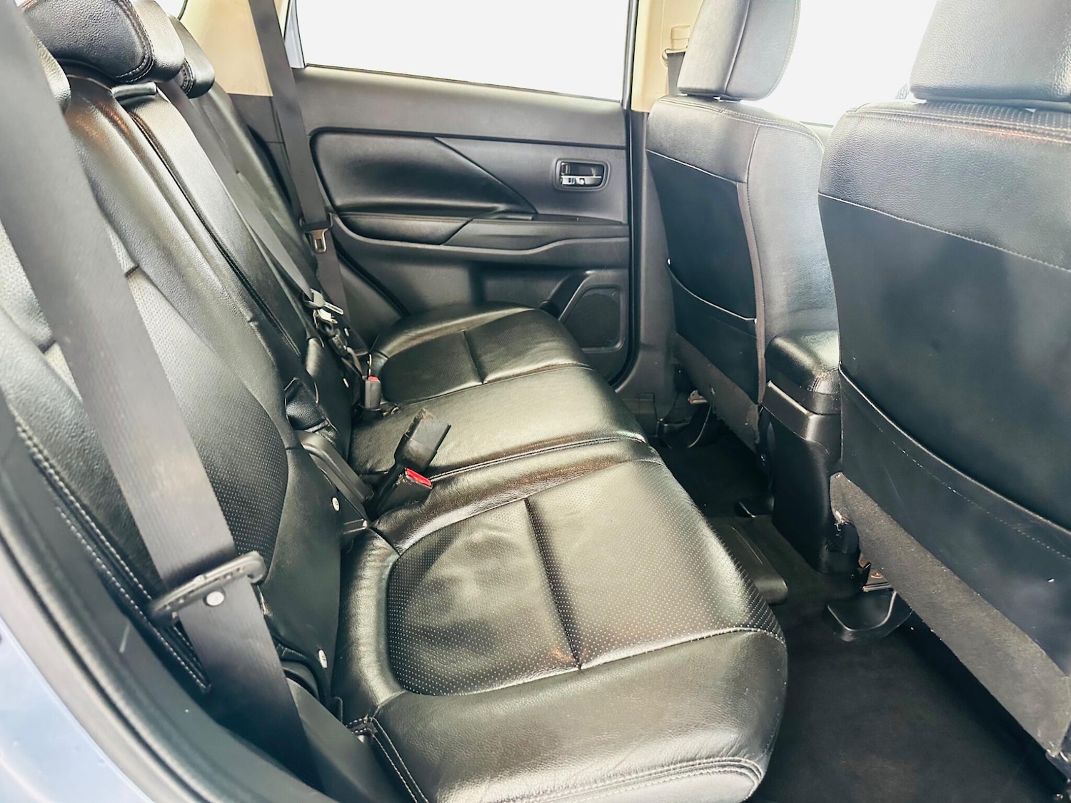 Used Mitsubishi Outlander 2015 for sale - 77824732: Photo 22