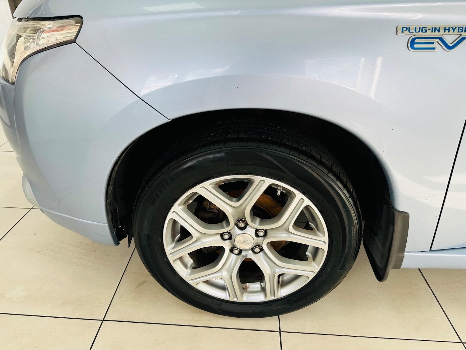 Used Mitsubishi Outlander 2015 for sale - 77824732: Photo 36