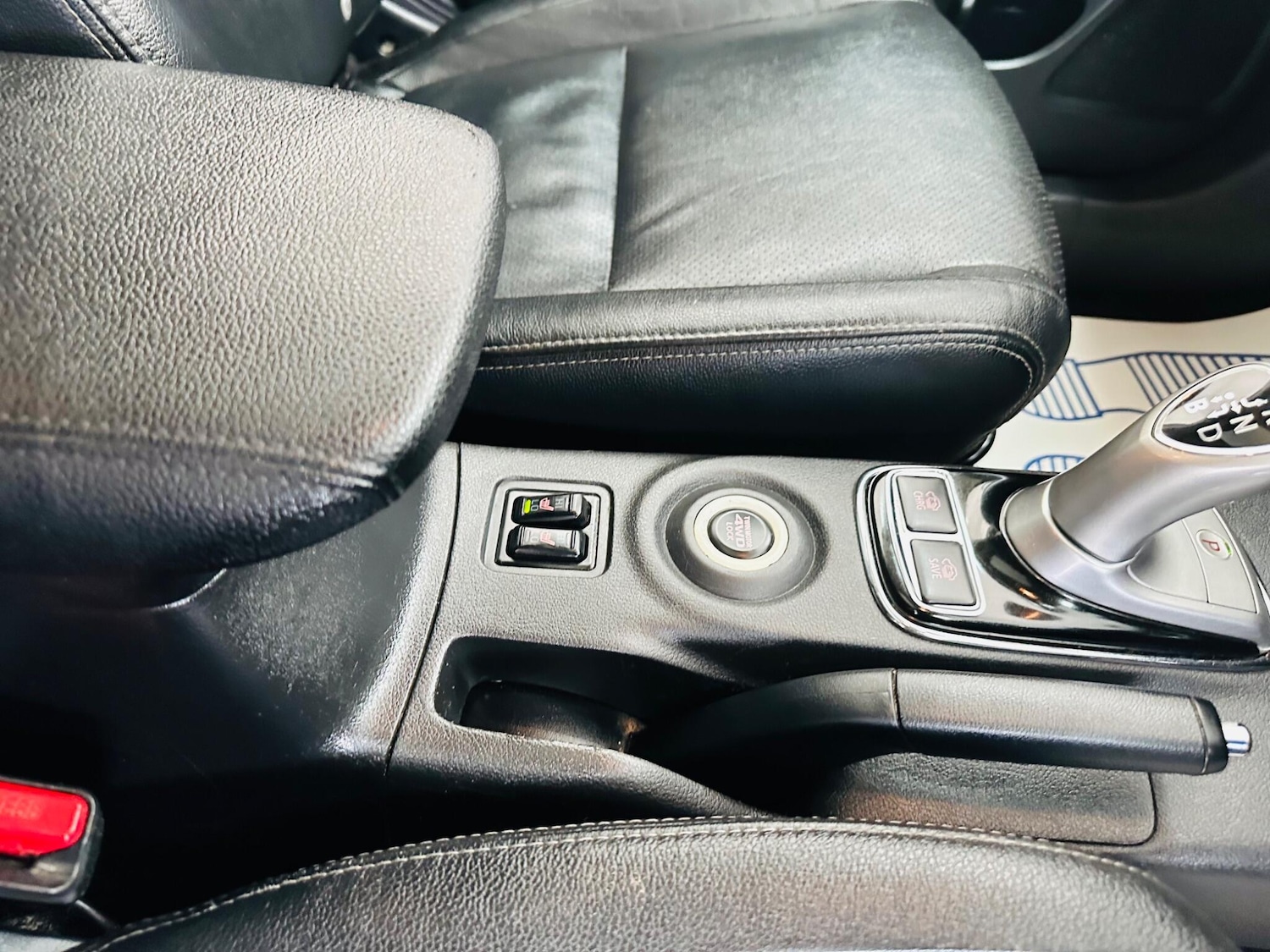 Used Mitsubishi Outlander 2015 for sale - 77824732: Photo 41