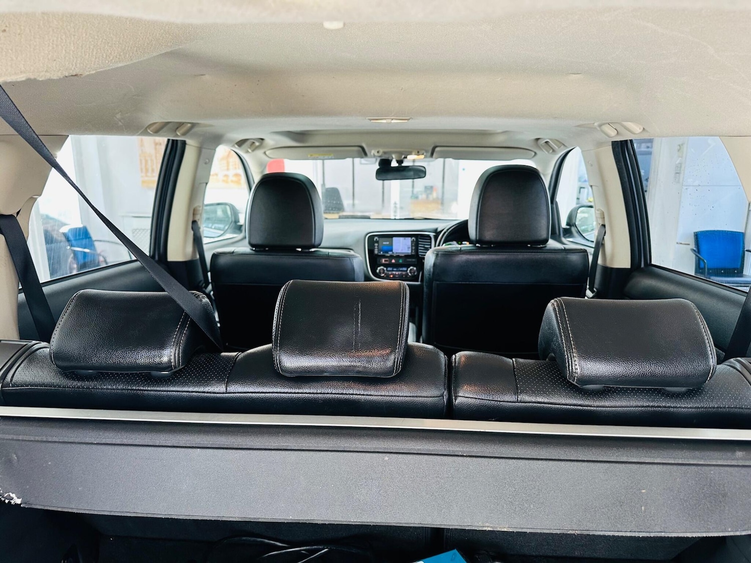 Used Mitsubishi Outlander 2015 for sale - 77824732: Photo 9