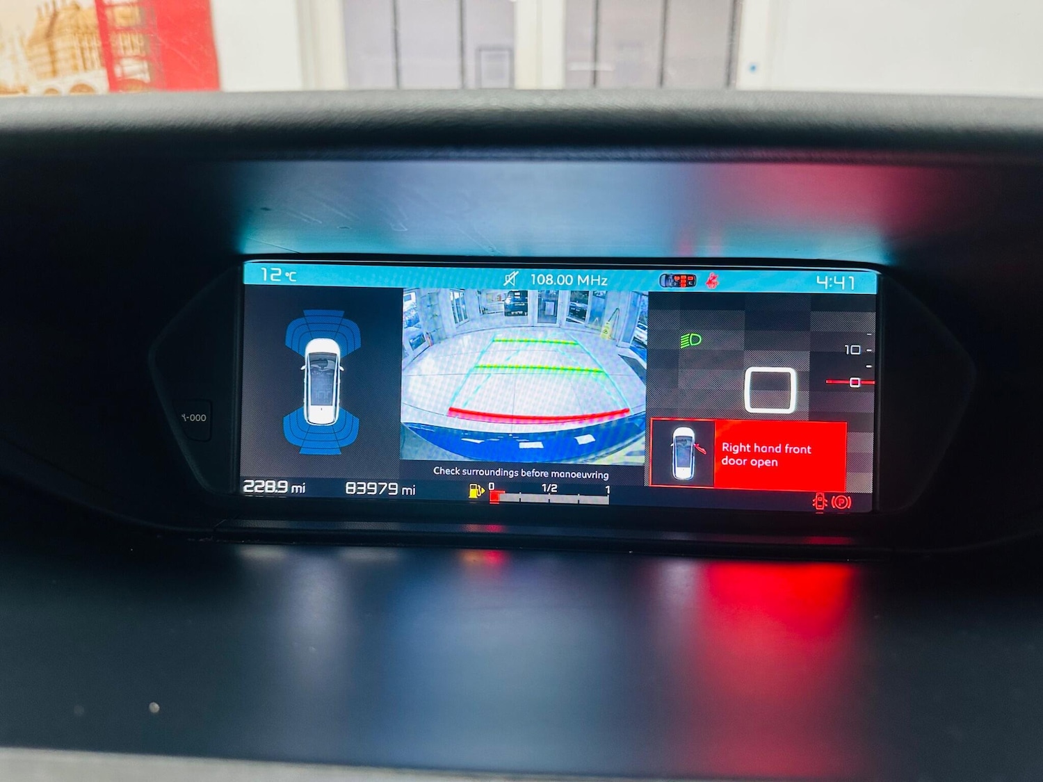 Used Citroen Grand C4 Picasso 2018 for sale - 77537458: Photo 28