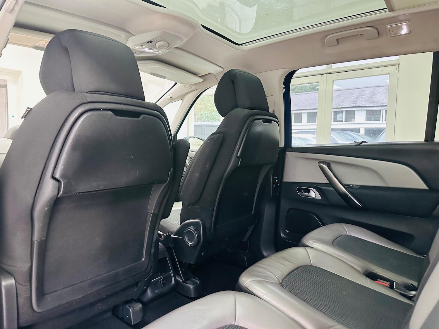 Used Citroen Grand C4 Picasso 2018 for sale - 77537458: Photo 40