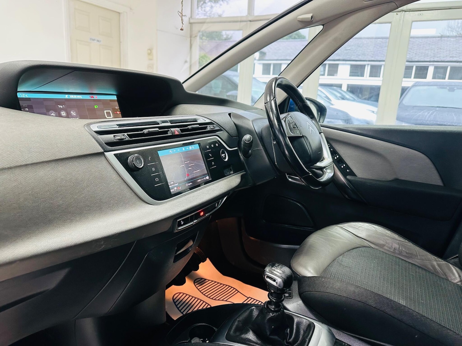 Used Citroen Grand C4 Picasso 2018 for sale - 77537458: Photo 46