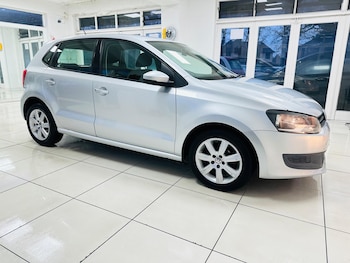 Used Volkswagen Polo 2009 for sale - 77510418: Photo