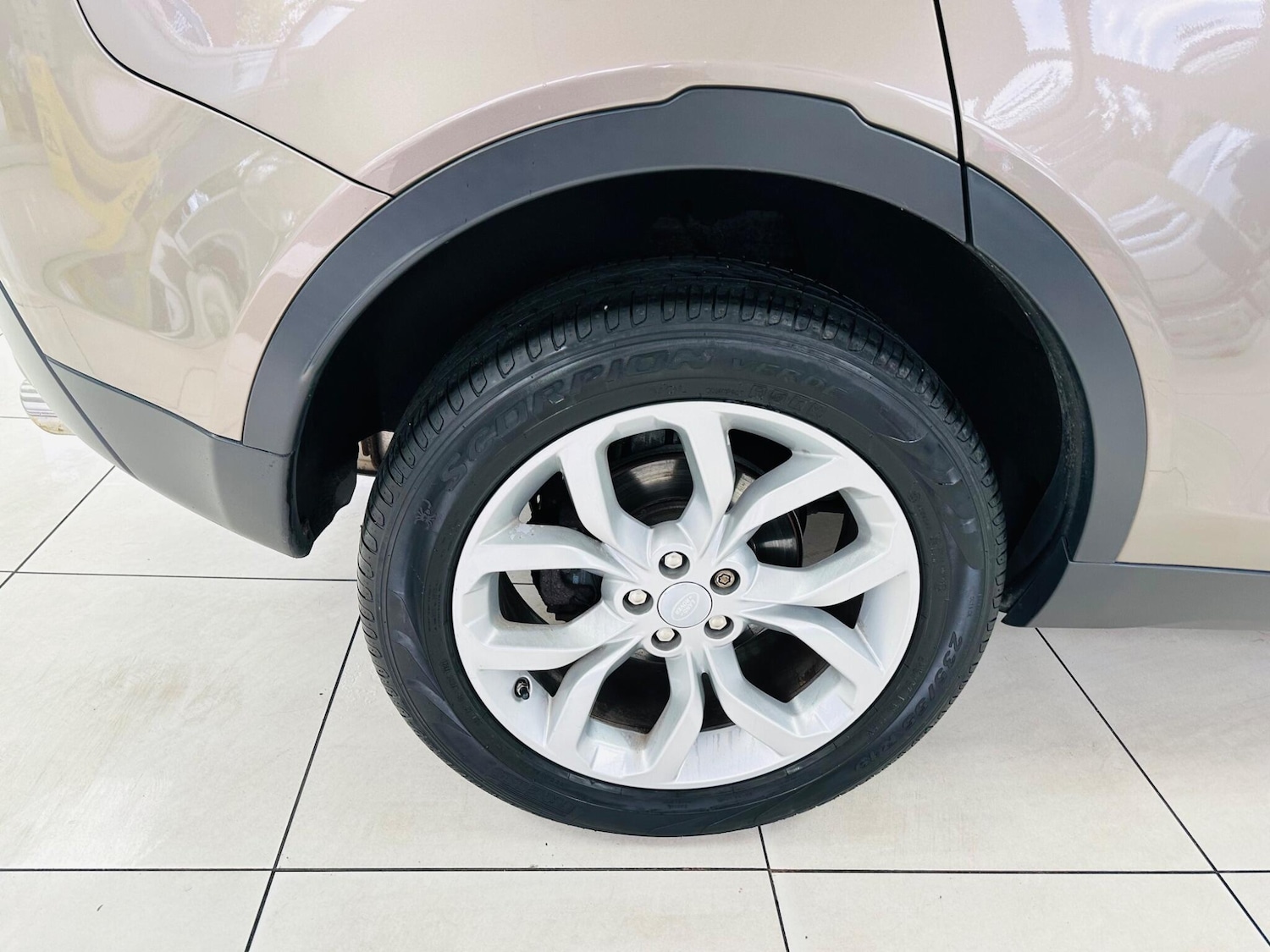 Used Land Rover Discovery Sport 2016 for sale - 76215171: Photo 14