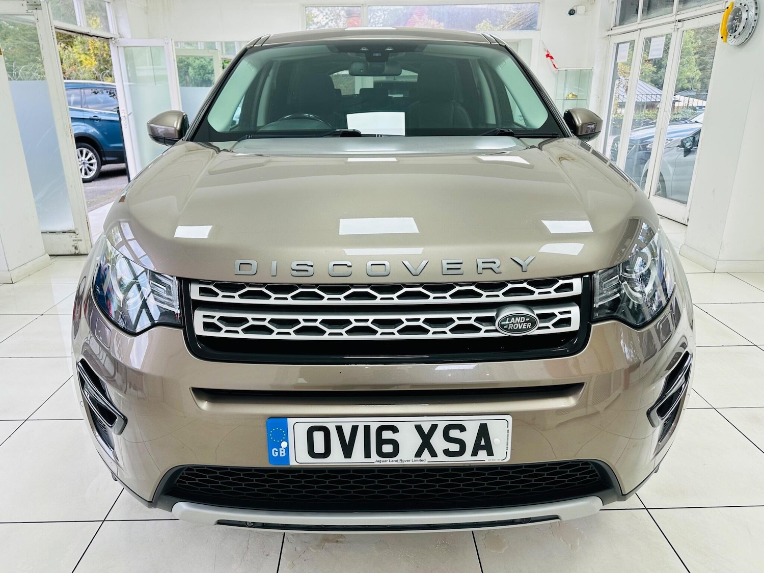 Used Land Rover Discovery Sport 2016 for sale - 76215171: Photo 2