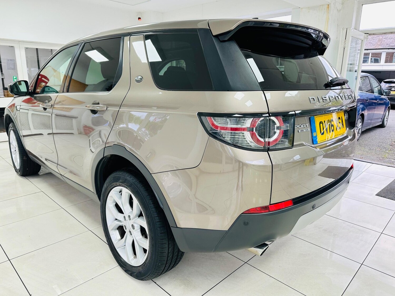 Used Land Rover Discovery Sport 2016 for sale - 76215171: Photo 26