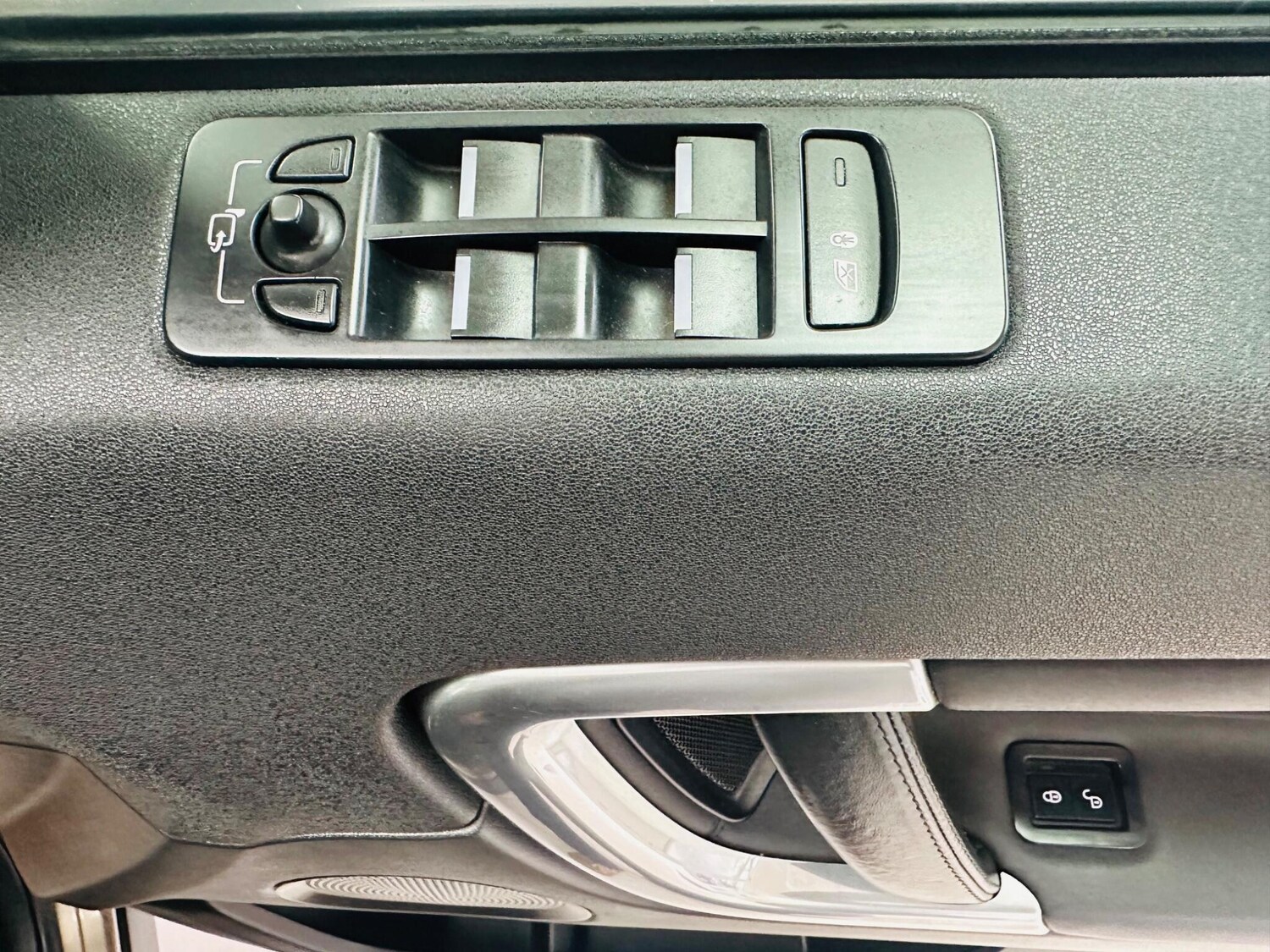 Used Land Rover Discovery Sport 2016 for sale - 76215171: Photo 29