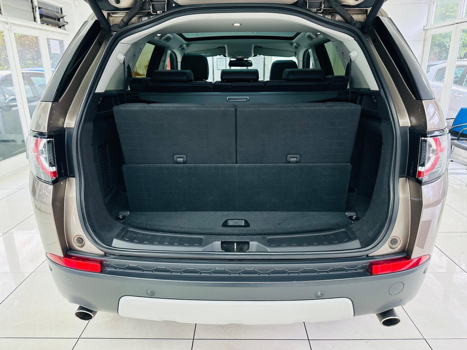 Used Land Rover Discovery Sport 2016 for sale - 76215171: Photo 40