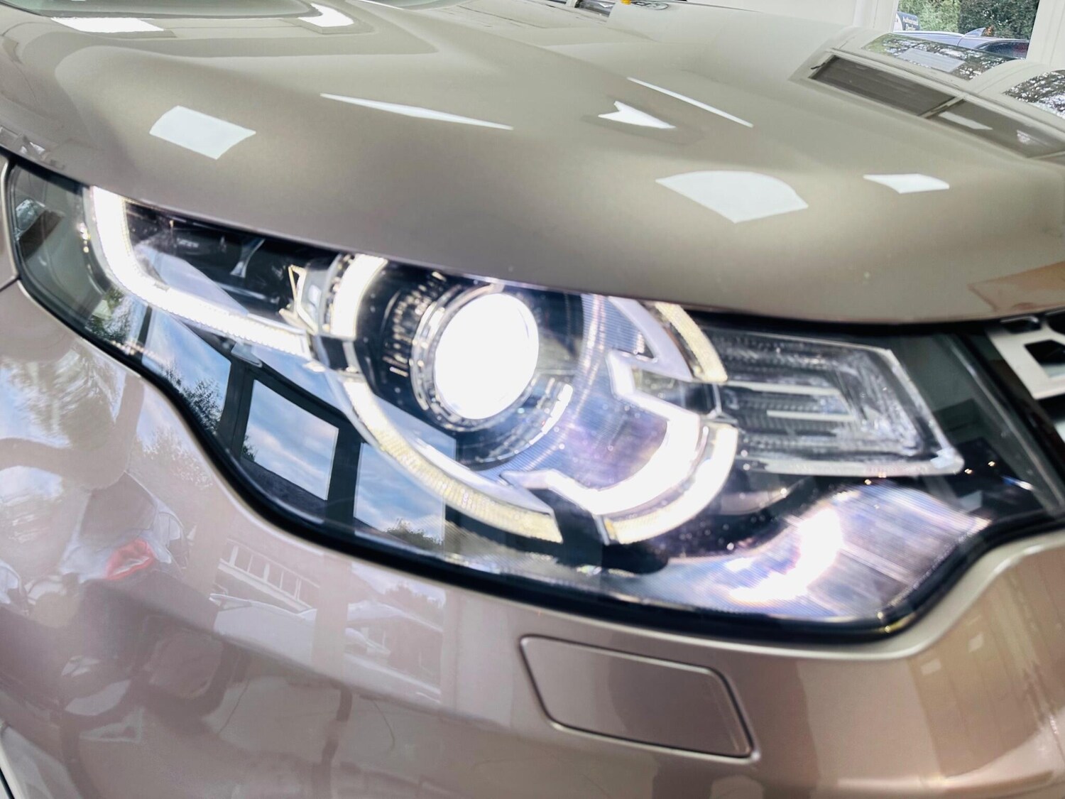 Used Land Rover Discovery Sport 2016 for sale - 76215171: Photo 46