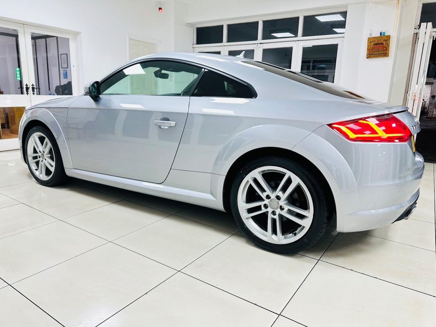 Used Audi TT 2018 for sale - 77175149: Photo 4
