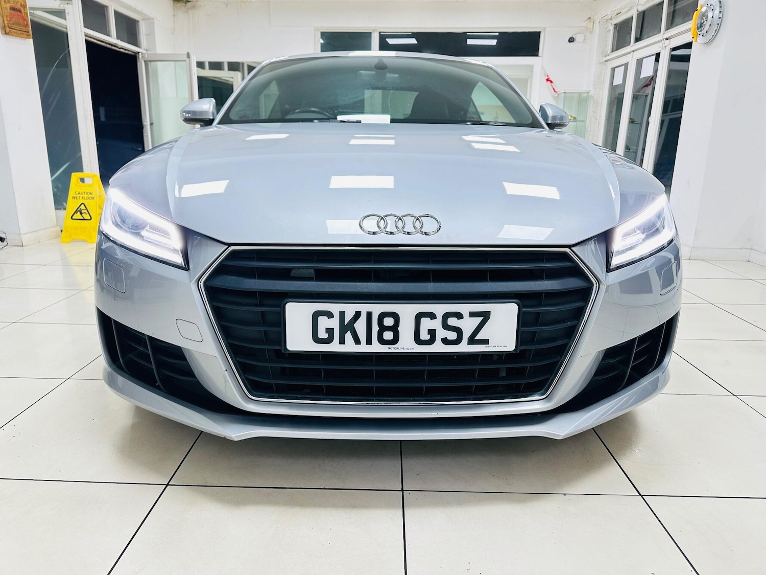 Used Audi TT 2018 for sale - 77175149: Photo 6