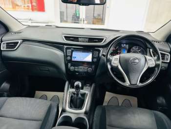 Used Nissan Qashqai 2015 for sale - 74810699: Photo