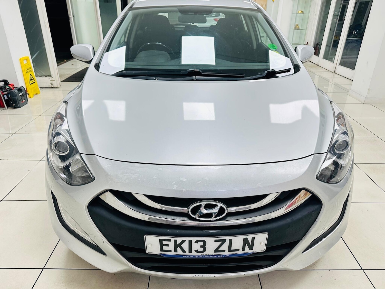 Used Hyundai i30 2013 for sale - 76473755: Photo 2