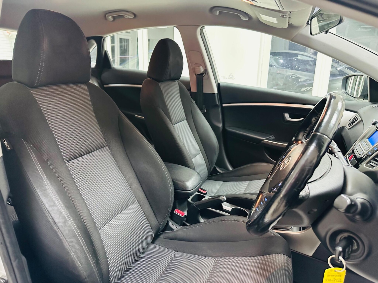 Used Hyundai i30 2013 for sale - 76473755: Photo 21