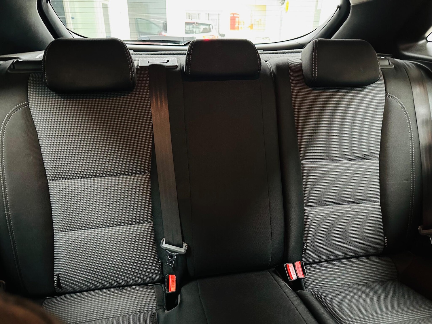 Used Hyundai i30 2013 for sale - 76473755: Photo 9