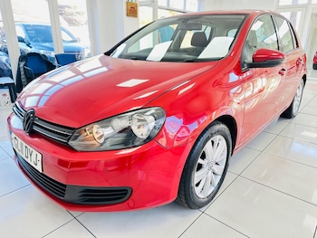 Volkswagen - Golf